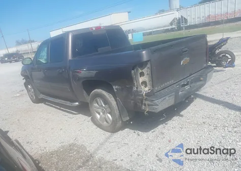 2007 Chevrolet Silverado 1500 Ltz from USA, damaged, VIN 2GCEC13J171522867